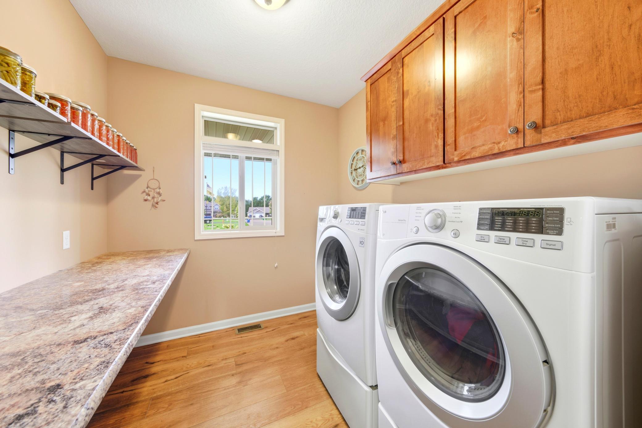 Cambridge, Minnesota, 55008, United States, 4 Bedrooms Bedrooms, ,1 BathroomBathrooms,Residential,For Sale,1963119