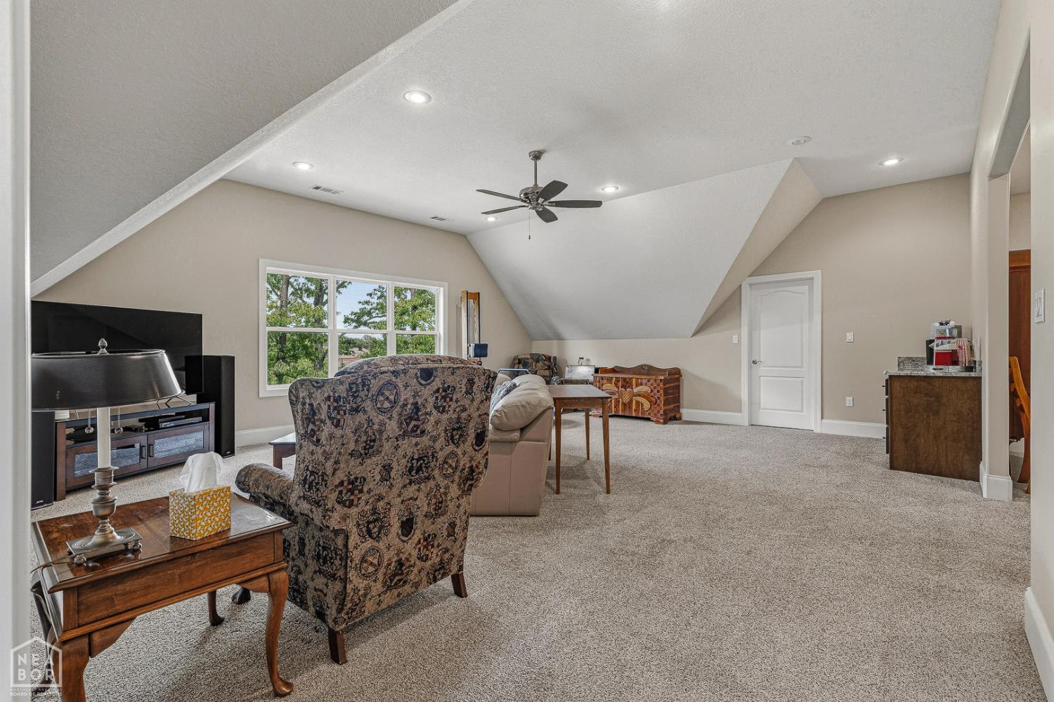 Jonesboro, Arkansas, 72405, United States, 4 Bedrooms Bedrooms, ,4 BathroomsBathrooms,Residential,For Sale,2039868