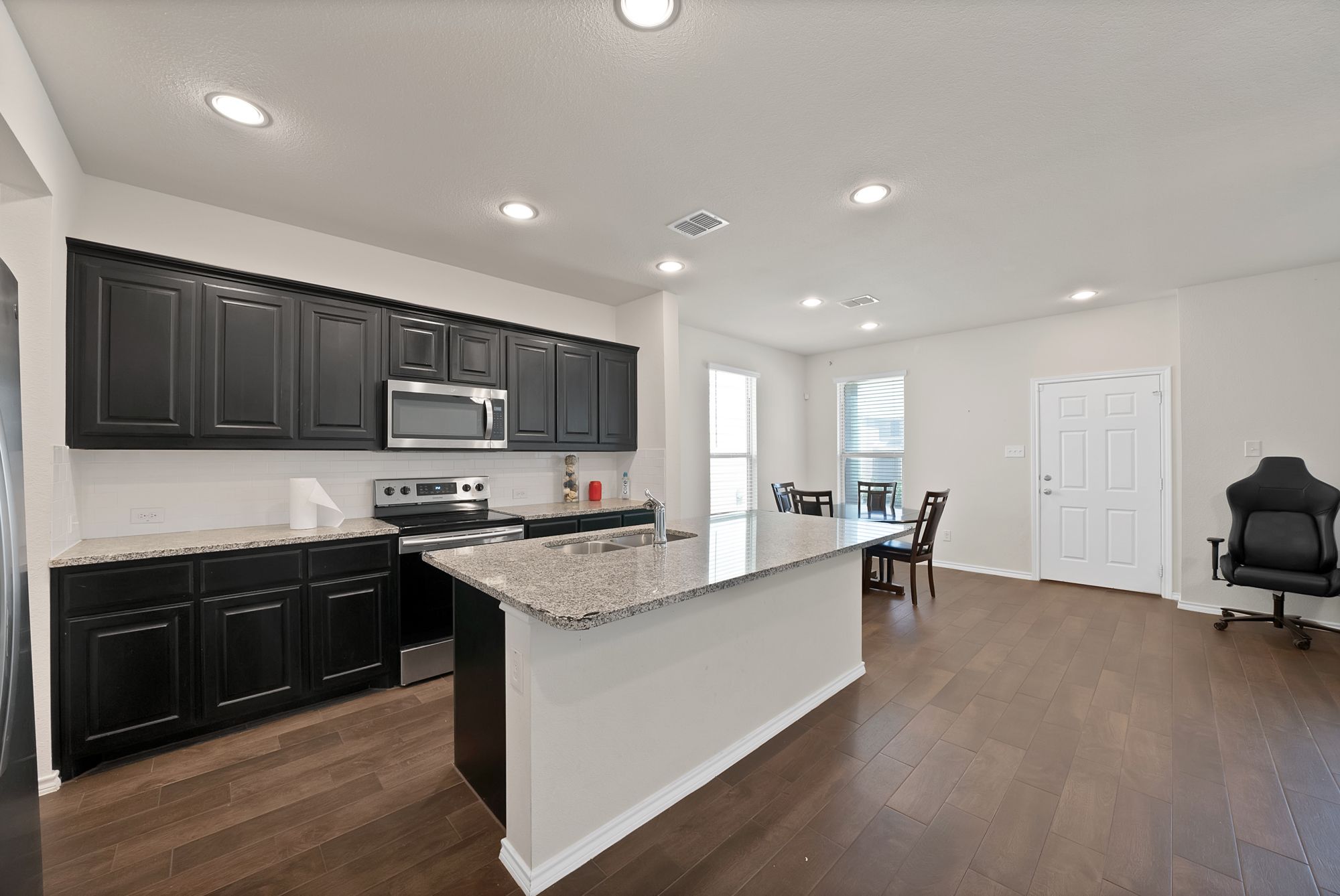  422 Milverton Drive, Fort Worth, TX, 76036 - 物件實景