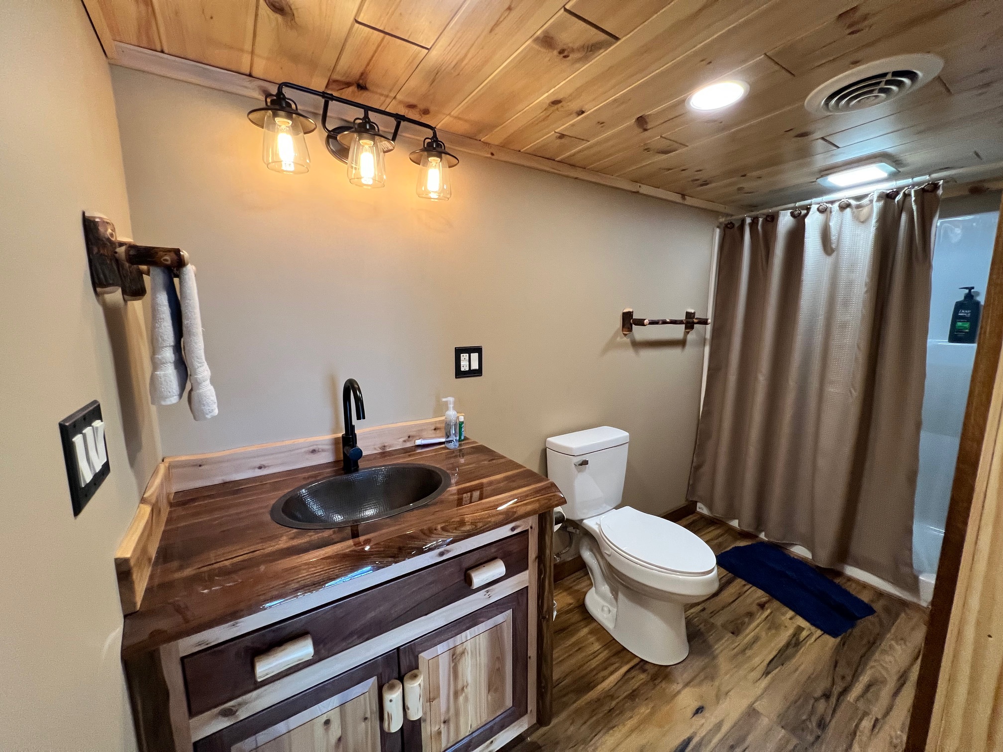 Brookville, Pennsylvania, 15825, United States, 4 Bedrooms Bedrooms, ,3 BathroomsBathrooms,Residential,For Sale,1850010