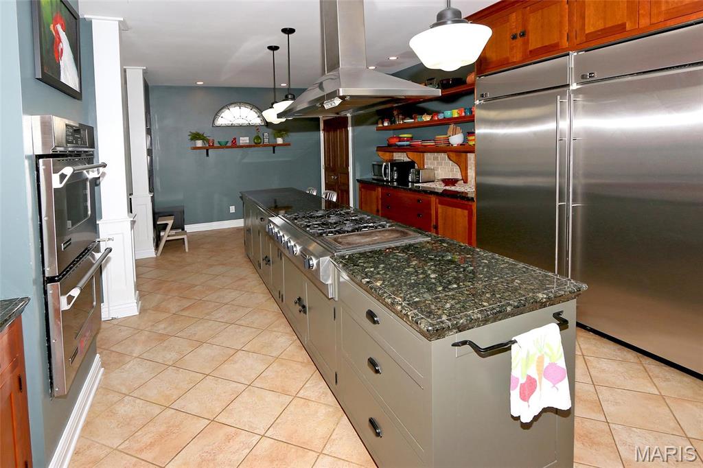Ballwin, Missouri, 63021, United States, 4 Bedrooms Bedrooms, ,4 BathroomsBathrooms,Residential,For Sale,1794214