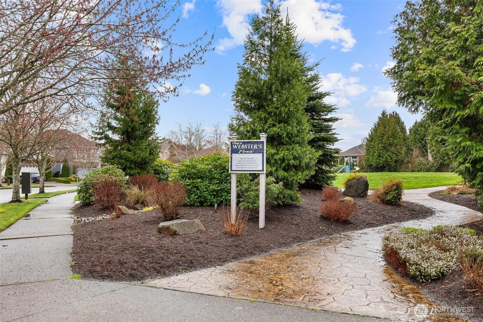 Mill Creek, Washington, 98012, United States, 5 Bedrooms Bedrooms, ,2 BathroomsBathrooms,Residential,For Sale,2034183