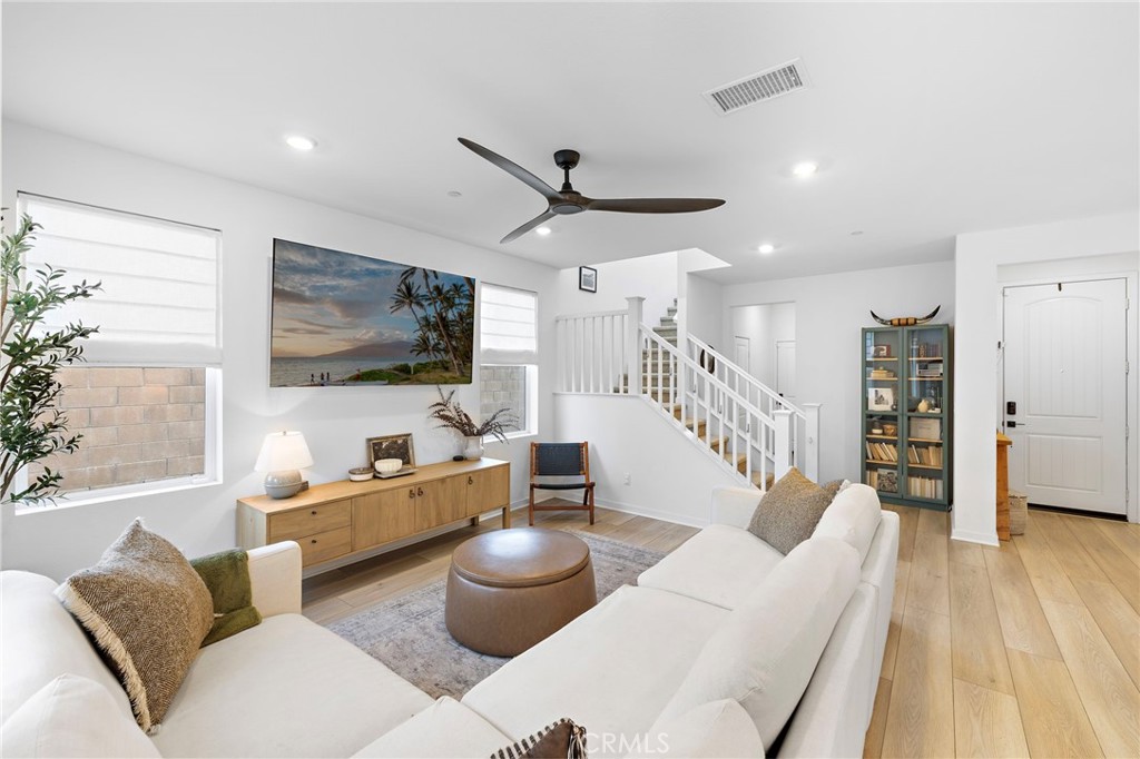 Corona, California, 92883, United States, 3 Bedrooms Bedrooms, ,3 BathroomsBathrooms,Residential,For Sale,1903718