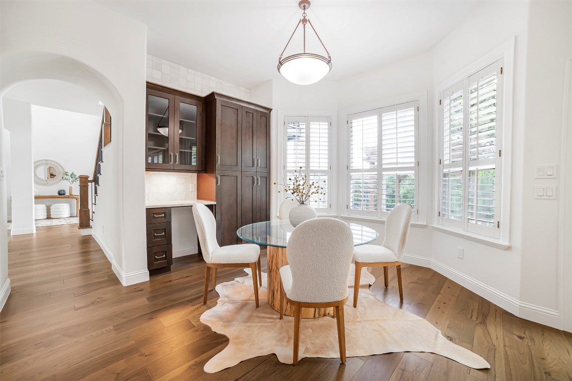 Austin, Texas, 78726, United States, 5 Bedrooms Bedrooms, ,4 BathroomsBathrooms,Residential,For Sale,1906907