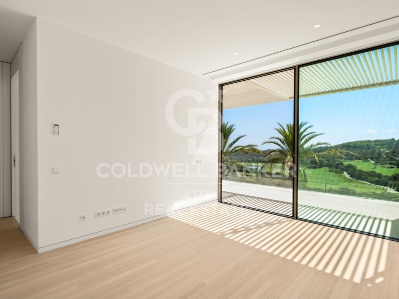 Casares, Andalusia, ES, 4 Bedrooms Bedrooms, ,6 BathroomsBathrooms,Residential,For Sale,1758637