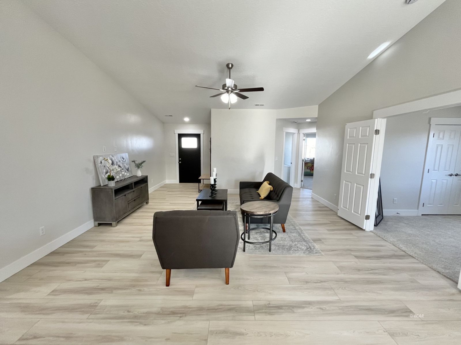 Elko, Nevada, 89801, United States, 4 Bedrooms Bedrooms, ,2 BathroomsBathrooms,Residential,For Sale,1700867