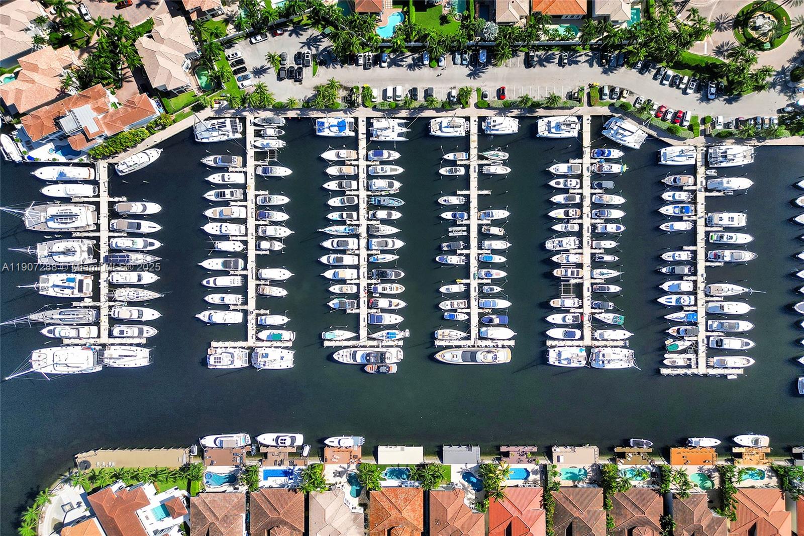 Hollywood, Florida, 33019, United States, 3 Bedrooms Bedrooms, ,3 BathroomsBathrooms,Residential,For Sale,1989592