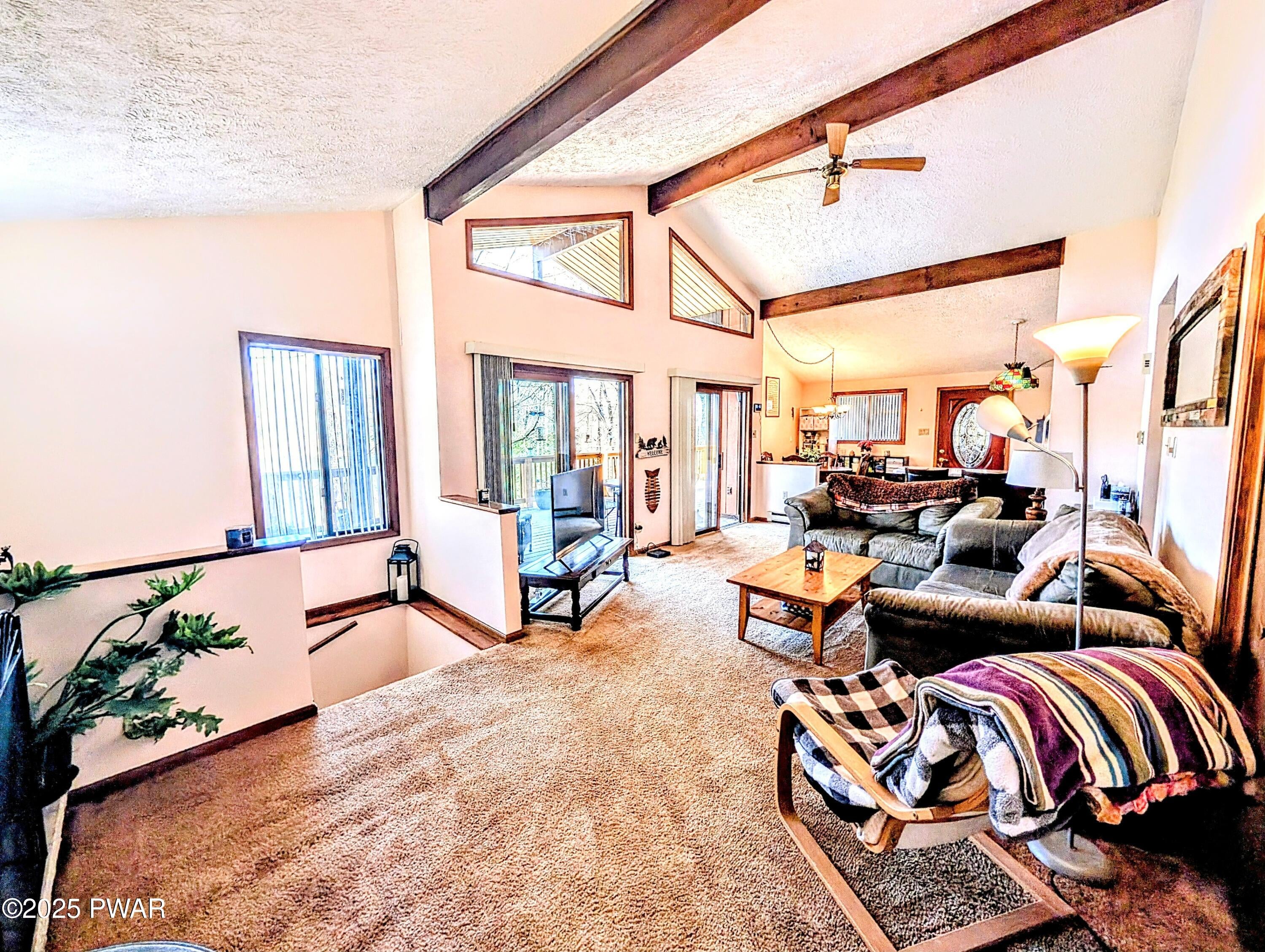 Canadensis, Pennsylvania, 18325, United States, 4 Bedrooms Bedrooms, ,2 BathroomsBathrooms,Residential,For Sale,1983117