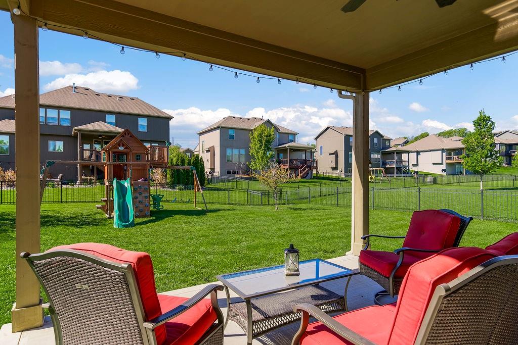 21207 W 45th Place, Shawnee, Kansas, 66218, United States, 5 Bedrooms Bedrooms, ,5 BathroomsBathrooms,Residential,For Sale,21207 W 45th Place,1626058