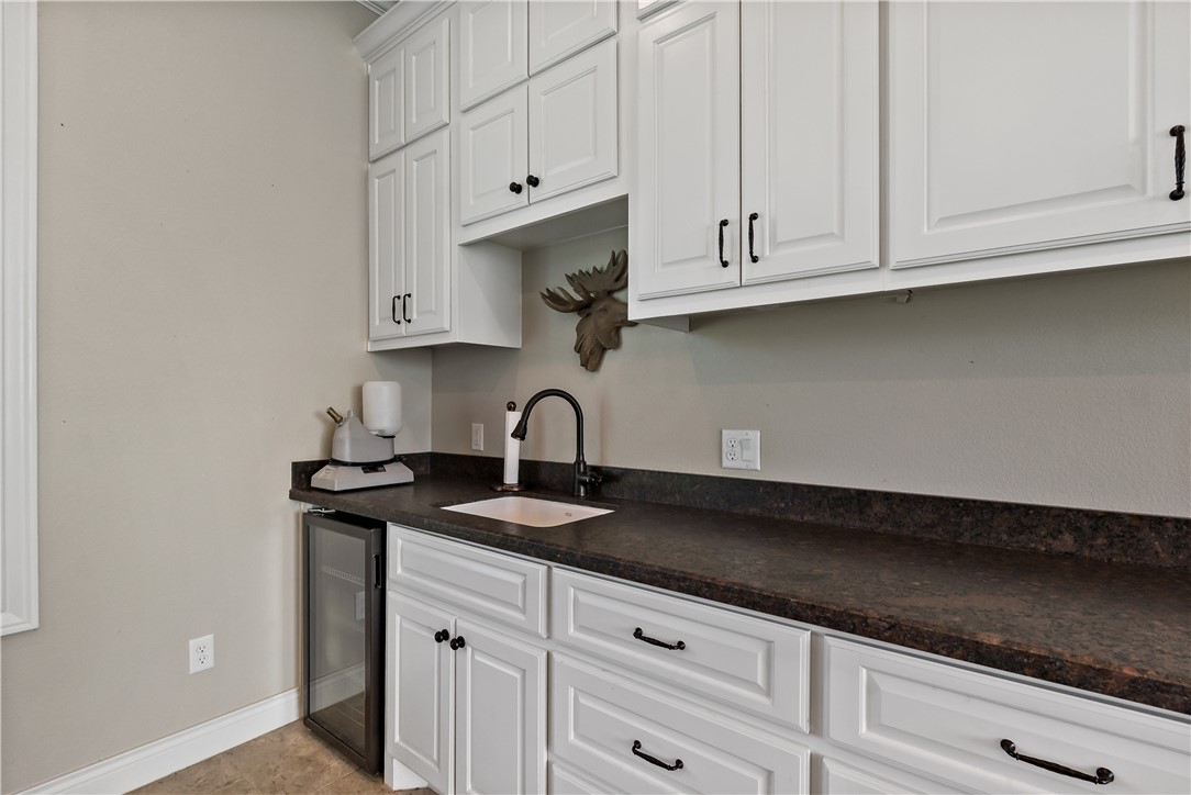 College Station, Texas, 77845, United States, 6 Bedrooms Bedrooms, ,7 BathroomsBathrooms,Residential,For Sale,1794903