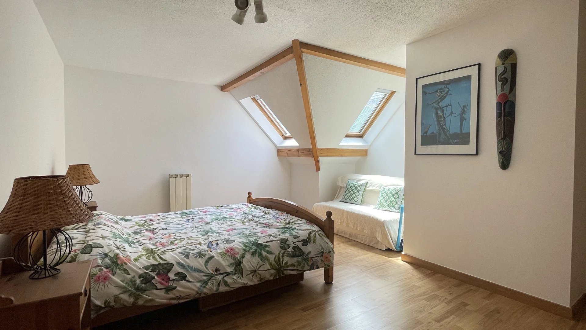 Samois-sur-Seine, Île-de-France, 77920, FR, 5 Bedrooms Bedrooms, ,4 BathroomsBathrooms,Residential,For Sale,1600874