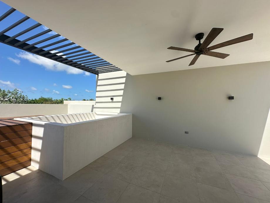 Benito Juárez, Quintana Roo, 77500, Mexico, 3 Bedrooms Bedrooms, ,2 BathroomsBathrooms,Residential,For Sale,1827249