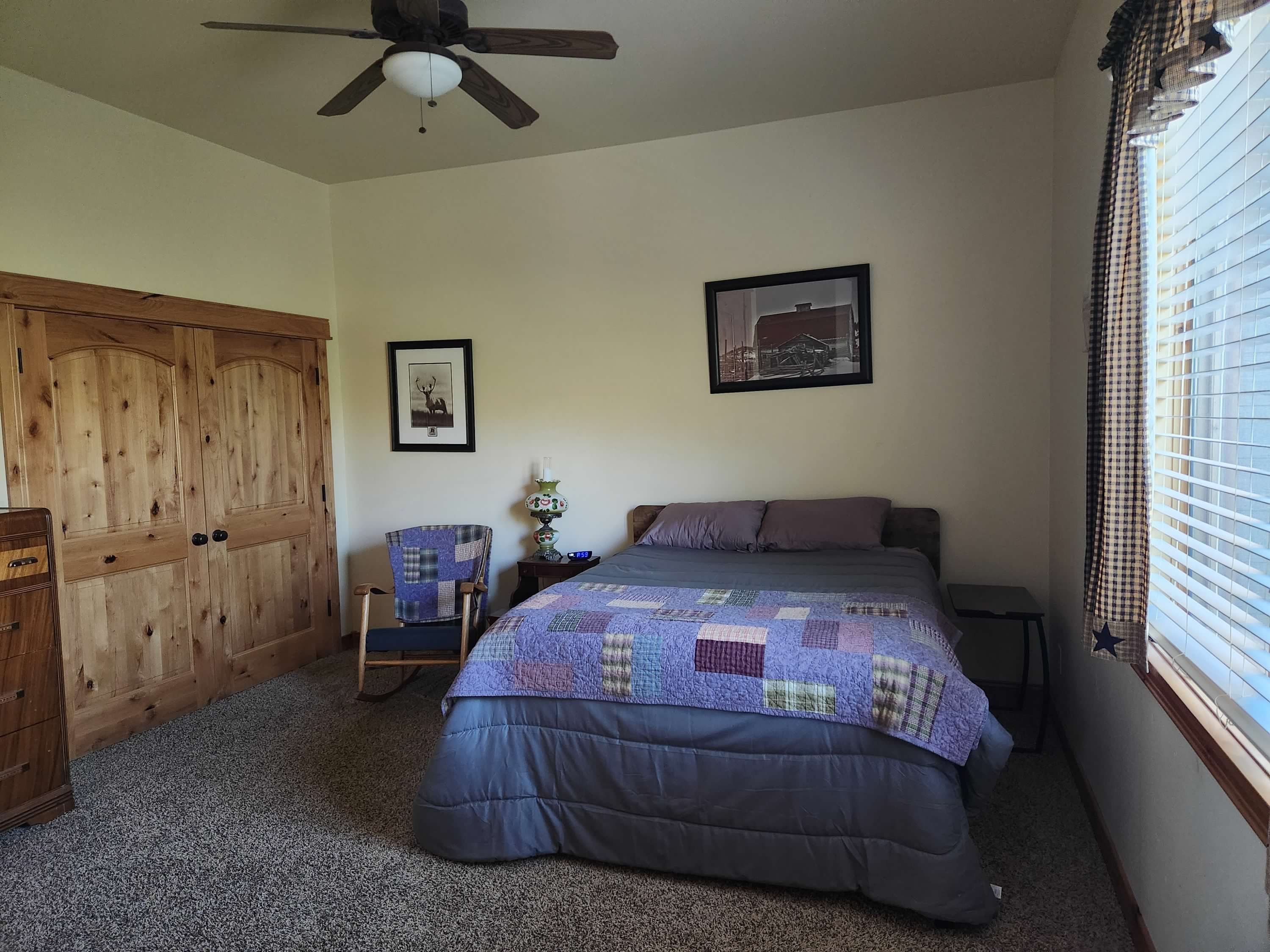 Plains, Montana, 59859, United States, 4 Bedrooms Bedrooms, ,6 BathroomsBathrooms,Residential,For Sale,1894309