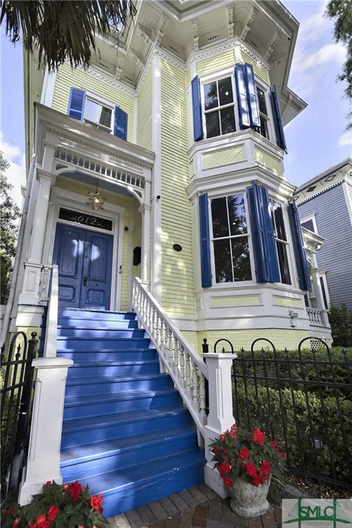 Savannah, Georgia, 31401, United States, 4 Bedrooms Bedrooms, ,5 BathroomsBathrooms,Residential,For Sale,1979096