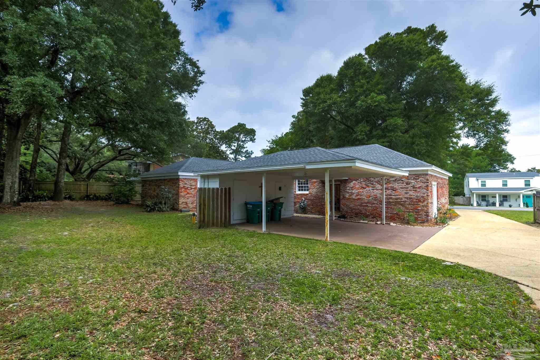 Gulf Breeze, Florida, 32561, United States, 3 Bedrooms Bedrooms, ,3 BathroomsBathrooms,Residential,For Sale,1842112