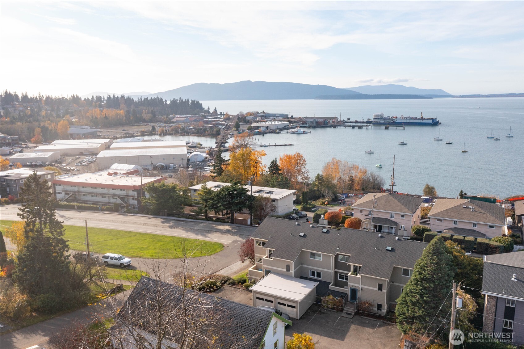 Bellingham, Washington, 98225, United States, 2 Bedrooms Bedrooms, ,1 BathroomBathrooms,Residential,For Sale,1996798