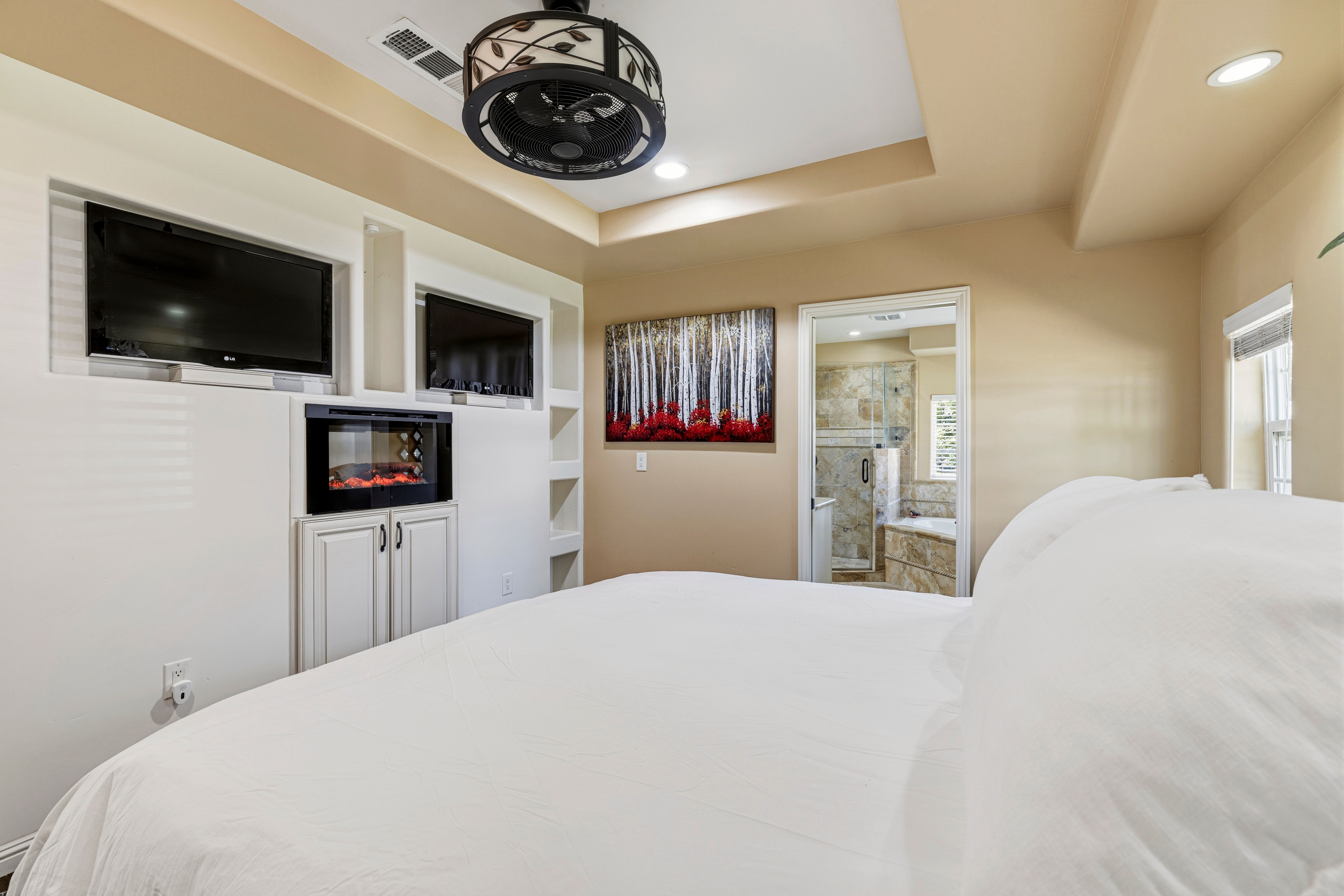  8723 Phoenix Avenue, Fair Oaks, CA 95628 - 物件實景