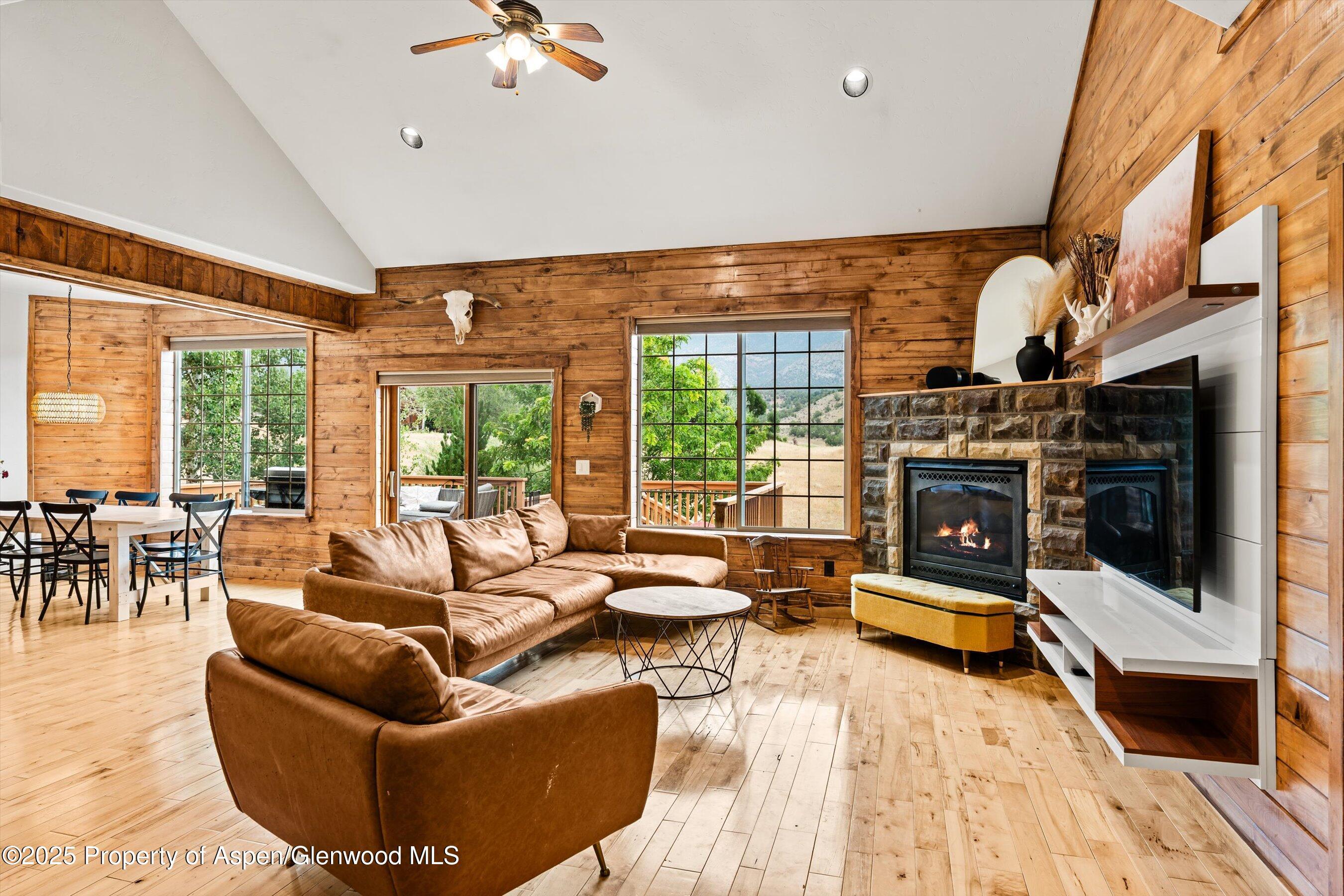 New Castle, Colorado, 81647, United States, 5 Bedrooms Bedrooms, ,4 BathroomsBathrooms,Residential,For Sale,1906868