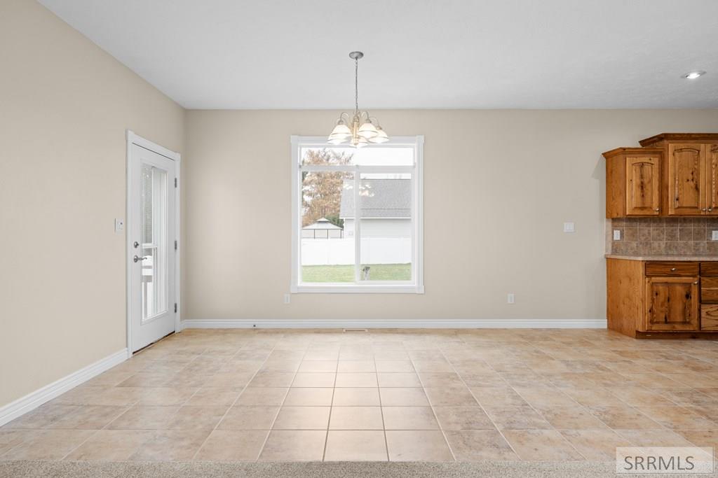 IDAHO FALLS, Idaho, 83402, United States, 5 Bedrooms Bedrooms, ,3 BathroomsBathrooms,Residential,For Sale,1987335