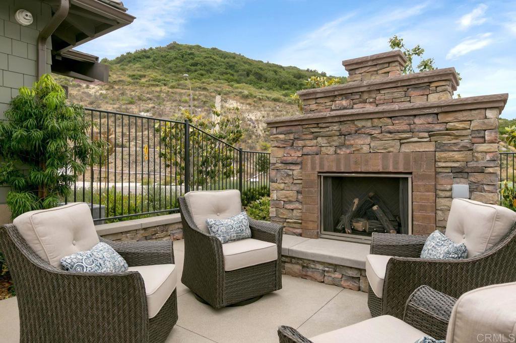 Carlsbad, California, 92010, United States, 3 Bedrooms Bedrooms, ,3 BathroomsBathrooms,Residential,For Sale,1942261