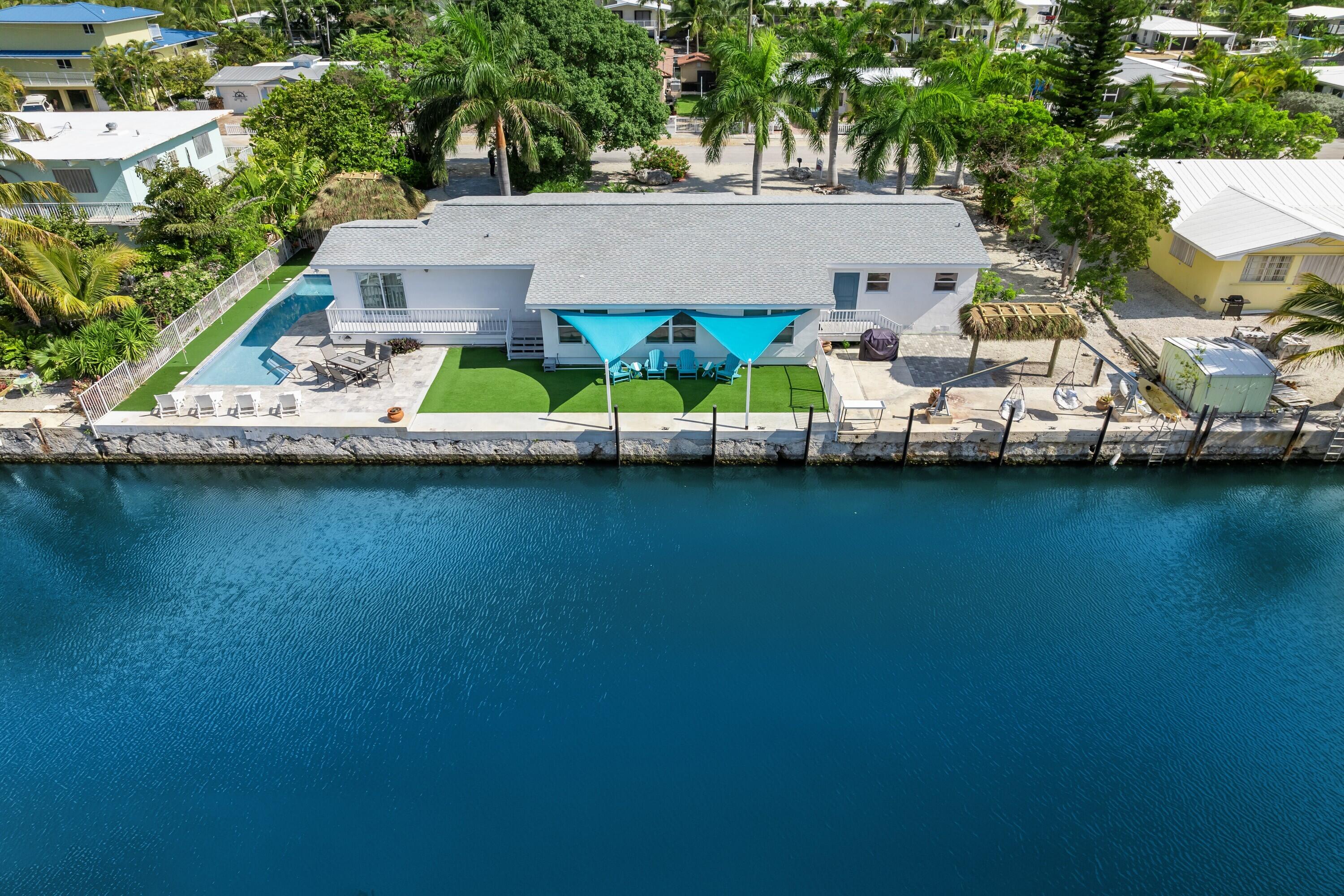 MARATHON, Florida, 33050, United States, 5 Bedrooms Bedrooms, ,4 BathroomsBathrooms,Residential,For Sale,1837177