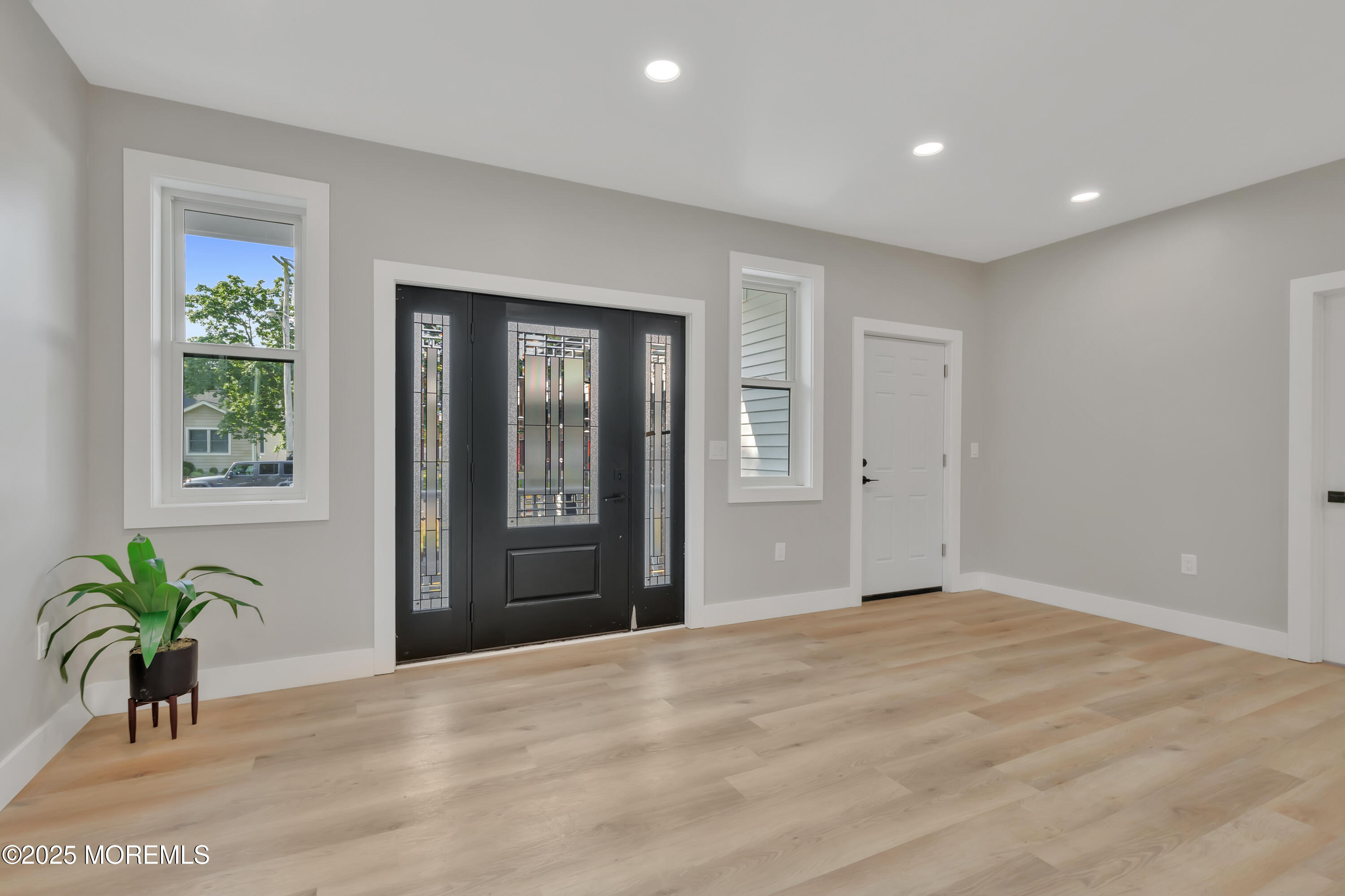 Tinton Falls, New Jersey, 07724, United States, 5 Bedrooms Bedrooms, ,4 BathroomsBathrooms,Residential,For Sale,1909686