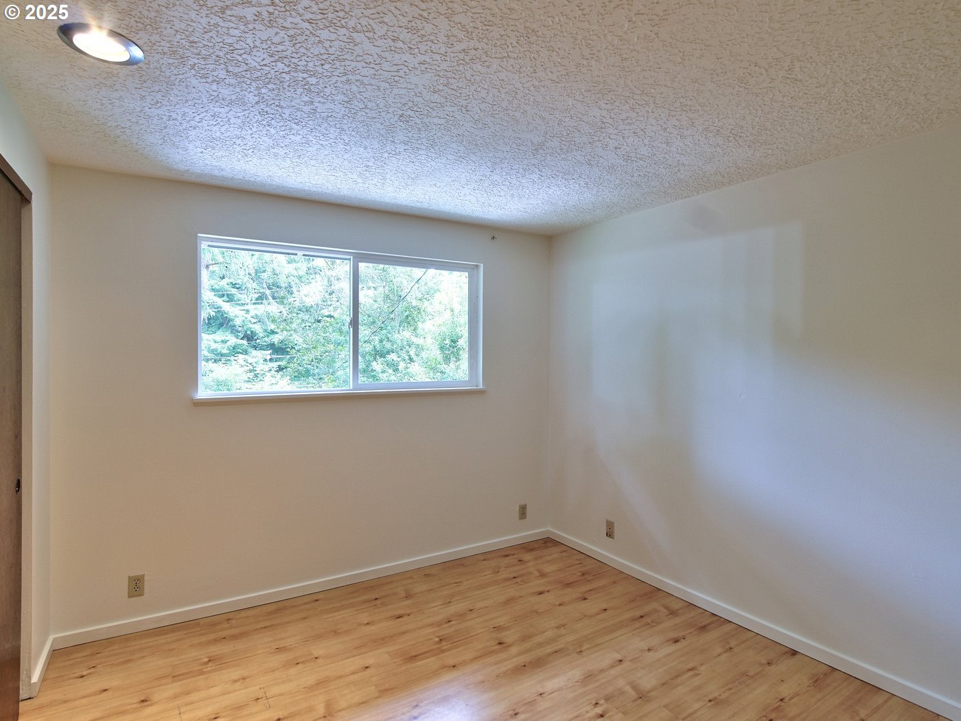 Lincolncity, Oregon, 97367, United States, 3 Bedrooms Bedrooms, ,2 BathroomsBathrooms,Residential,For Sale,1982417