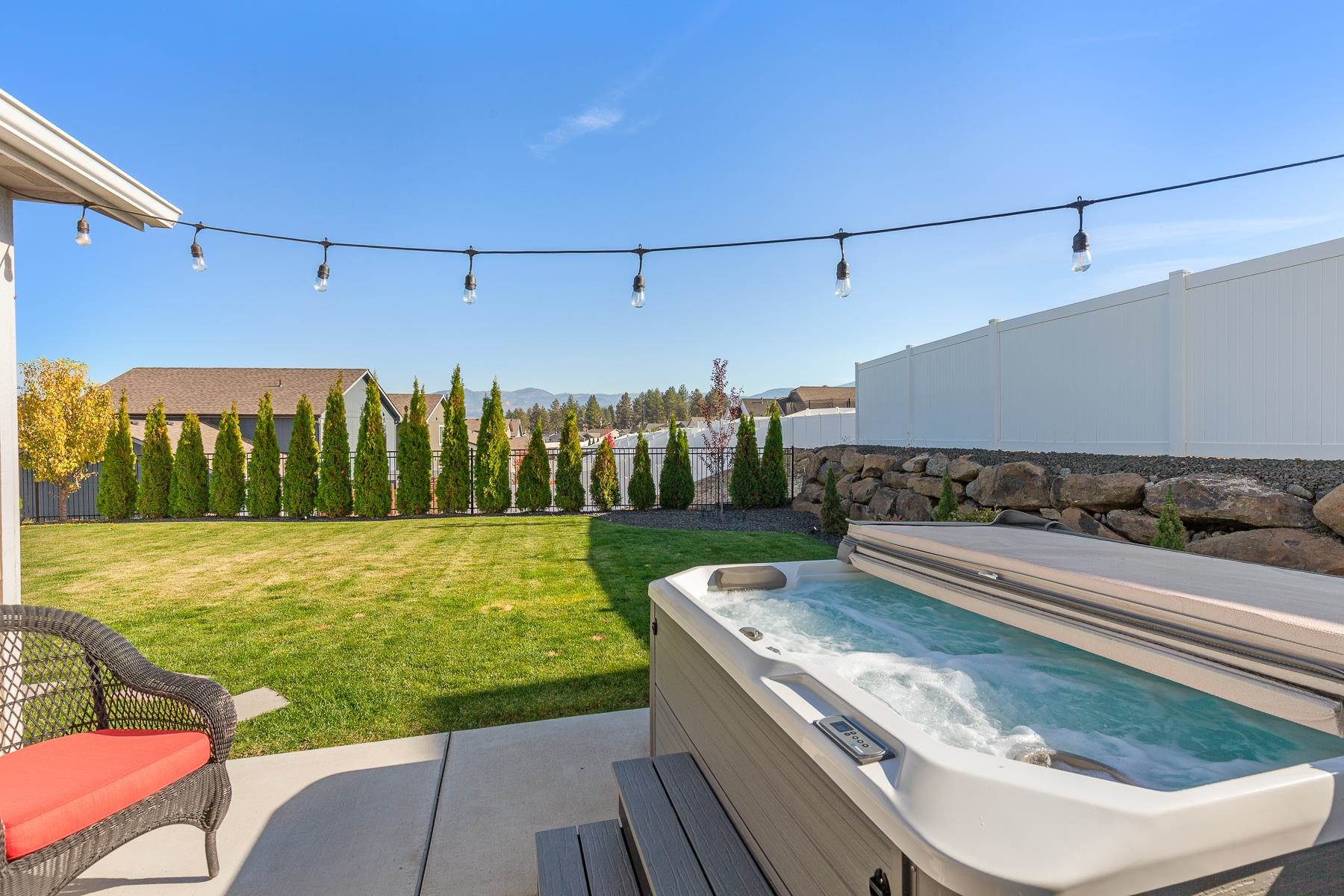 Greenacres, Washington, 99016, United States, 3 Bedrooms Bedrooms, ,2 BathroomsBathrooms,Residential,For Sale,1988561