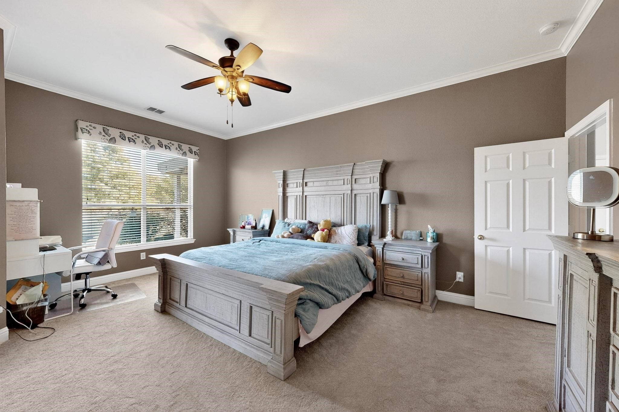 Frisco, Texas, 75034, United States, 5 Bedrooms Bedrooms, ,4 BathroomsBathrooms,Residential,For Sale,1986081