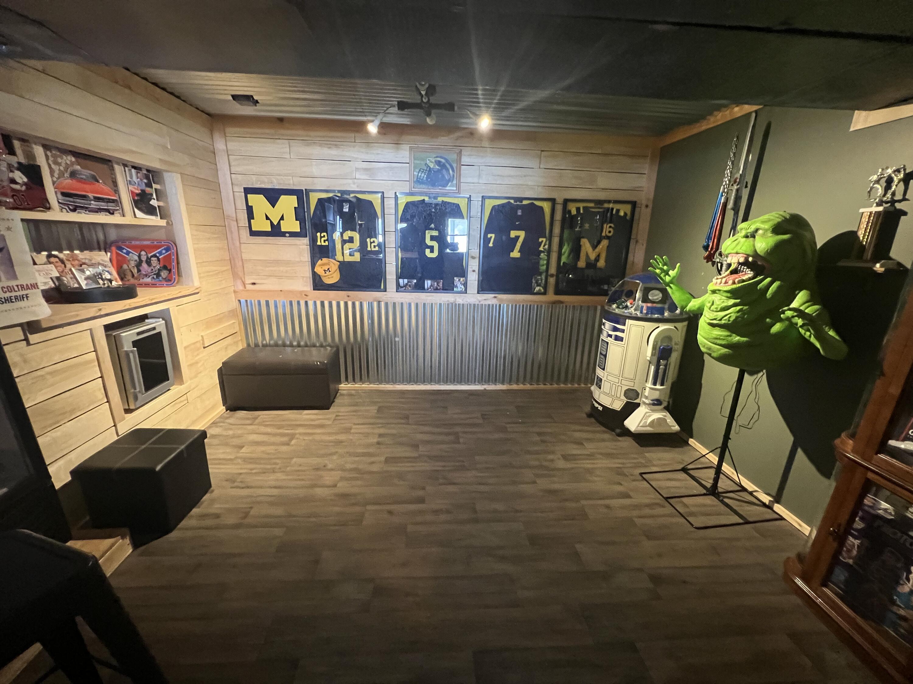 Fremont, Michigan, 49412, United States, 3 Bedrooms Bedrooms, ,2 BathroomsBathrooms,Residential,For Sale,1743034