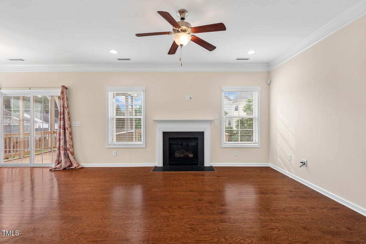 Durham, North Carolina, 27707, United States, 4 Bedrooms Bedrooms, ,3 BathroomsBathrooms,Residential,For Sale,1903615