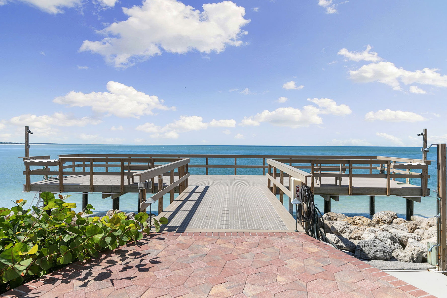  MARCO ISLAND - SURFSIDE CLUB AT MARCO ISLAND - 物件實景
