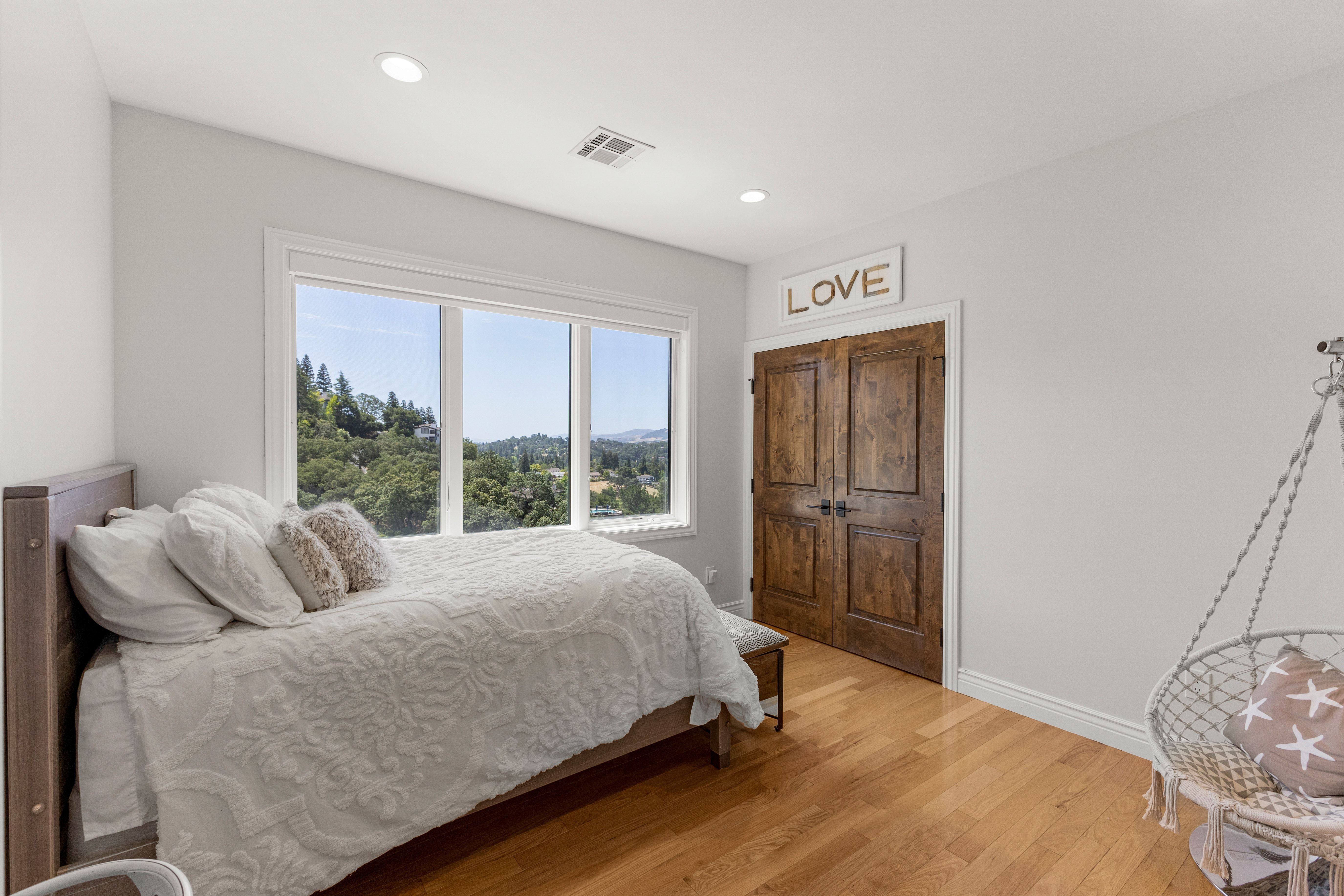  Sweeping Fairway Views Meet Rare Outdoor Living - 物件實景