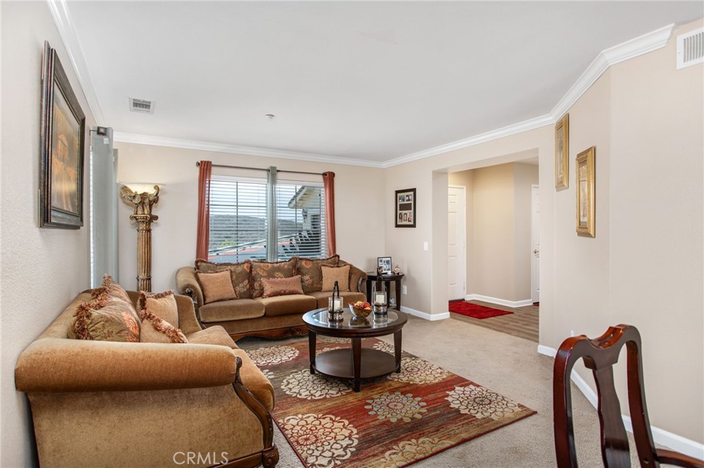 Spring Valley, California, 91978, United States, 4 Bedrooms Bedrooms, ,3 BathroomsBathrooms,Residential,For Sale,1943889
