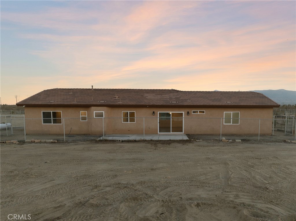 Pinon Hills, California, 92372, United States, 4 Bedrooms Bedrooms, ,3 BathroomsBathrooms,Residential,For Sale,1989561