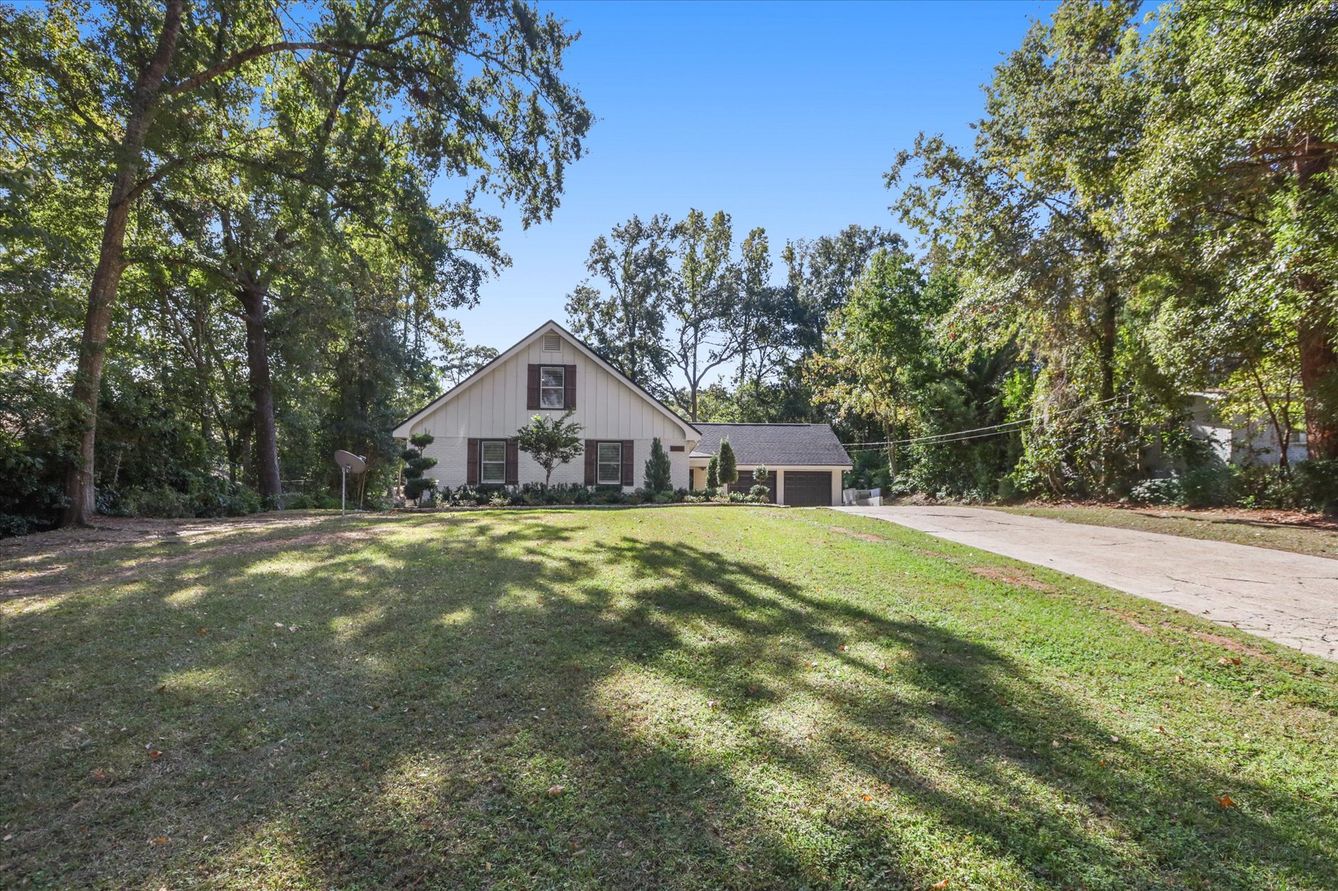 Tallahassee, Florida, 32308, United States, 4 Bedrooms Bedrooms, ,3 BathroomsBathrooms,Residential,For Sale,2012619