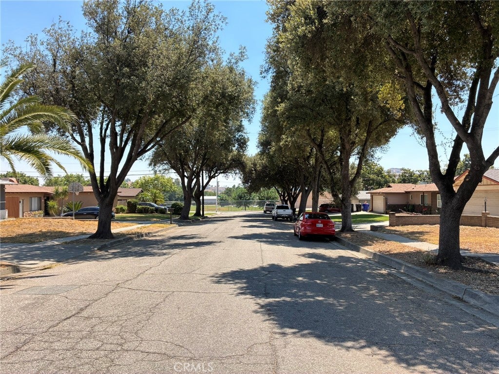 San Bernardino, California, 92407, United States, 4 Bedrooms Bedrooms, ,2 BathroomsBathrooms,Residential,For Sale,1979042