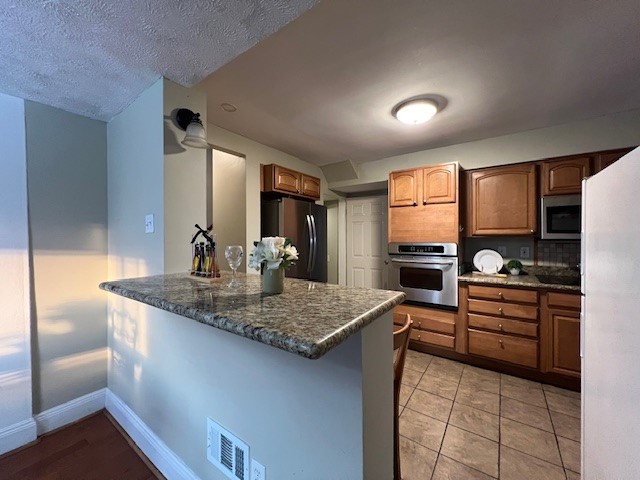 Squirrel Hill, Pennsylvania, 15217, United States, 6 Bedrooms Bedrooms, ,4 BathroomsBathrooms,Residential,For Sale,1969264