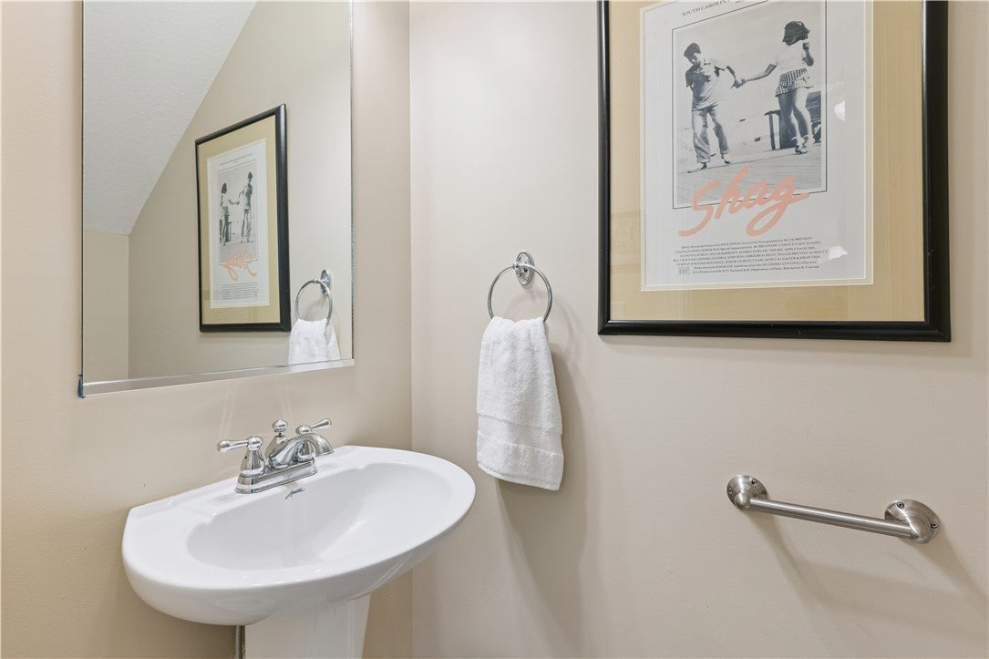 St Simons Island, Georgia, 31522, United States, 3 Bedrooms Bedrooms, ,3 BathroomsBathrooms,Residential,For Sale,1994526