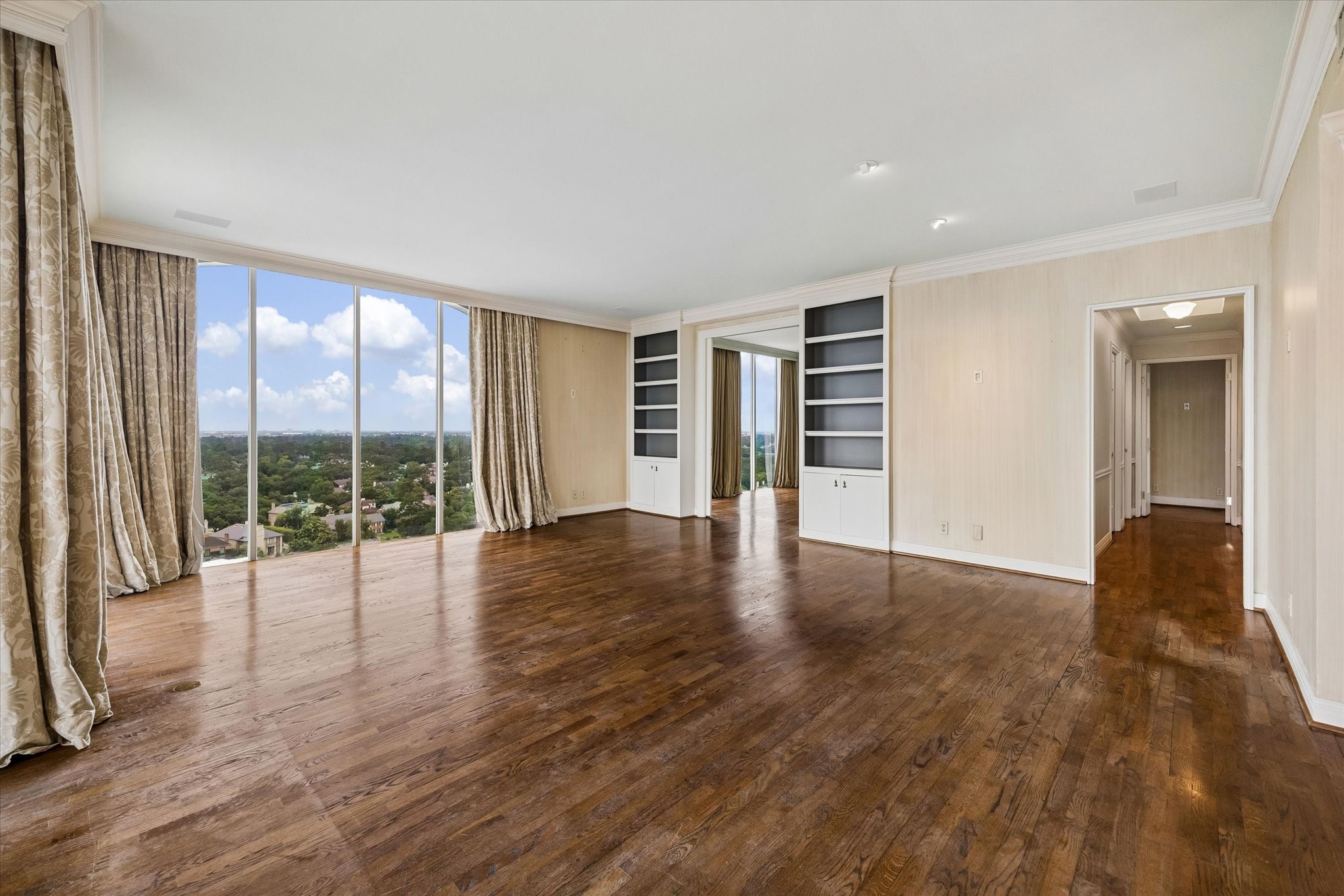  3711 San Felipe Street #14A - 物件實景