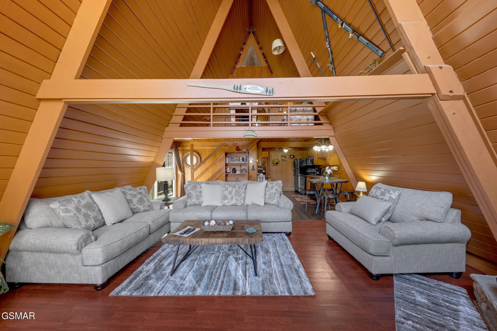 Gatlinburg, Tennessee, 37738, United States, 2 Bedrooms Bedrooms, ,2 BathroomsBathrooms,Residential,For Sale,1979634