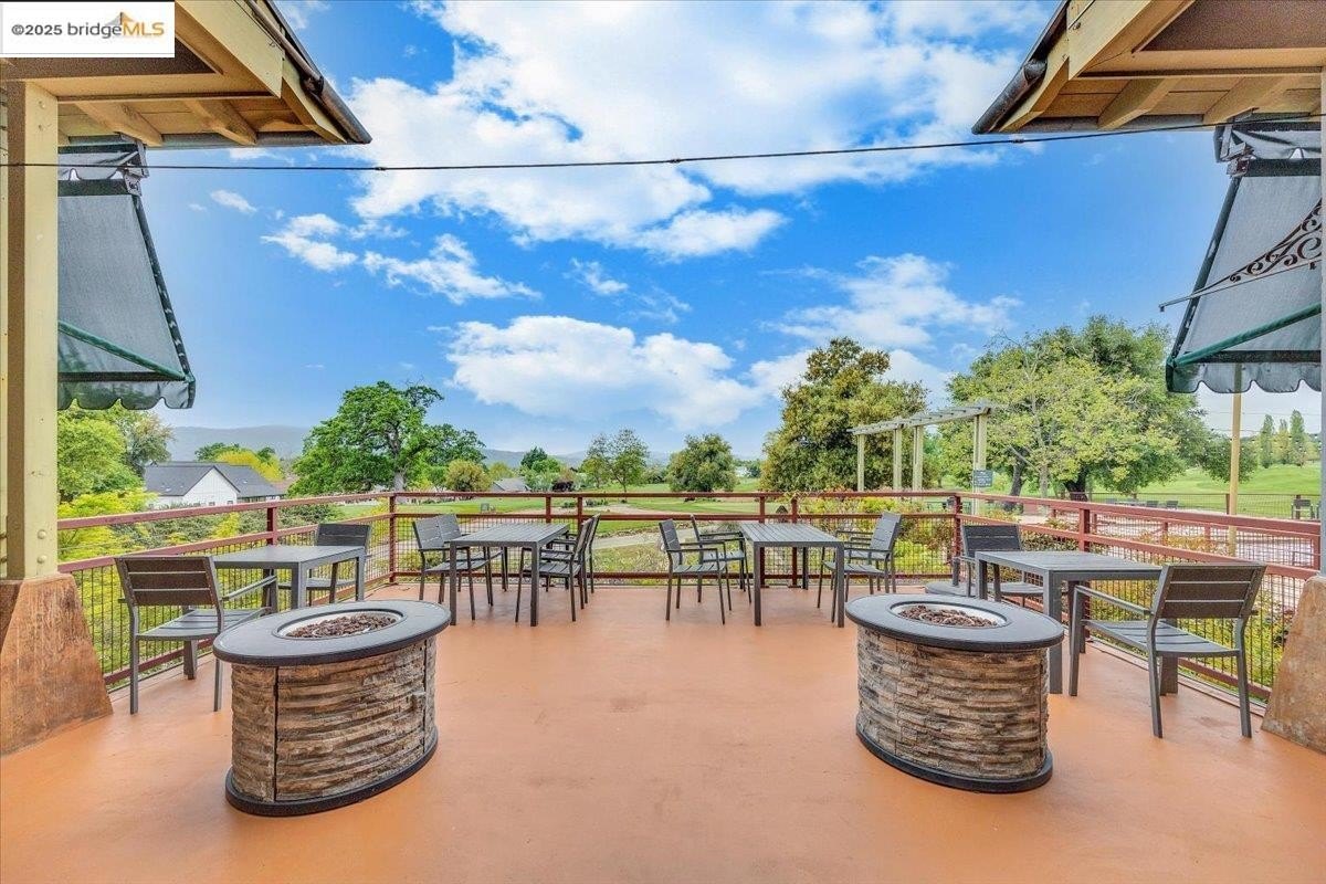 Angels Camp, California, 95222, United States, 3 Bedrooms Bedrooms, ,2 BathroomsBathrooms,Residential,For Sale,1956935