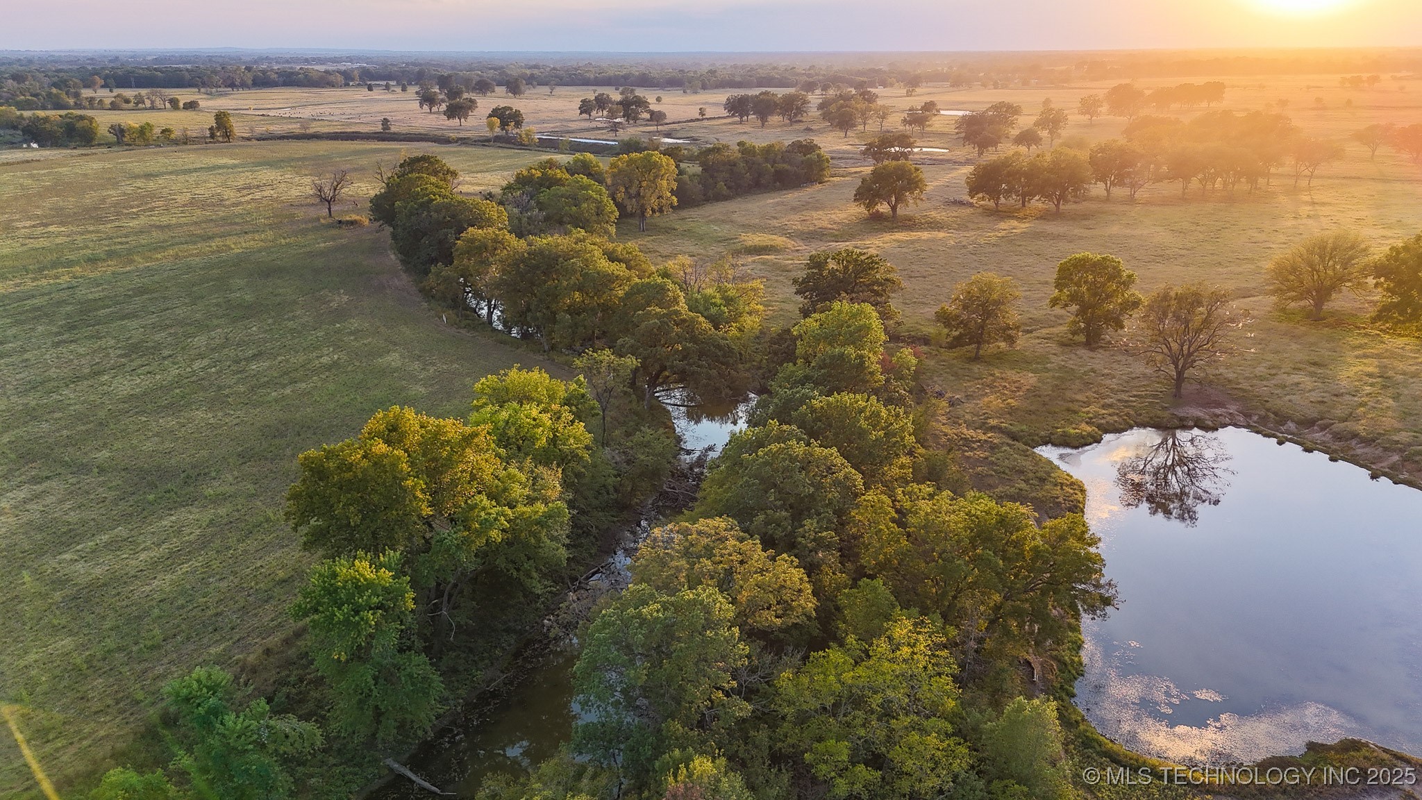 Haskell, Oklahoma, 74436, United States, ,Residential,For Sale,1989058