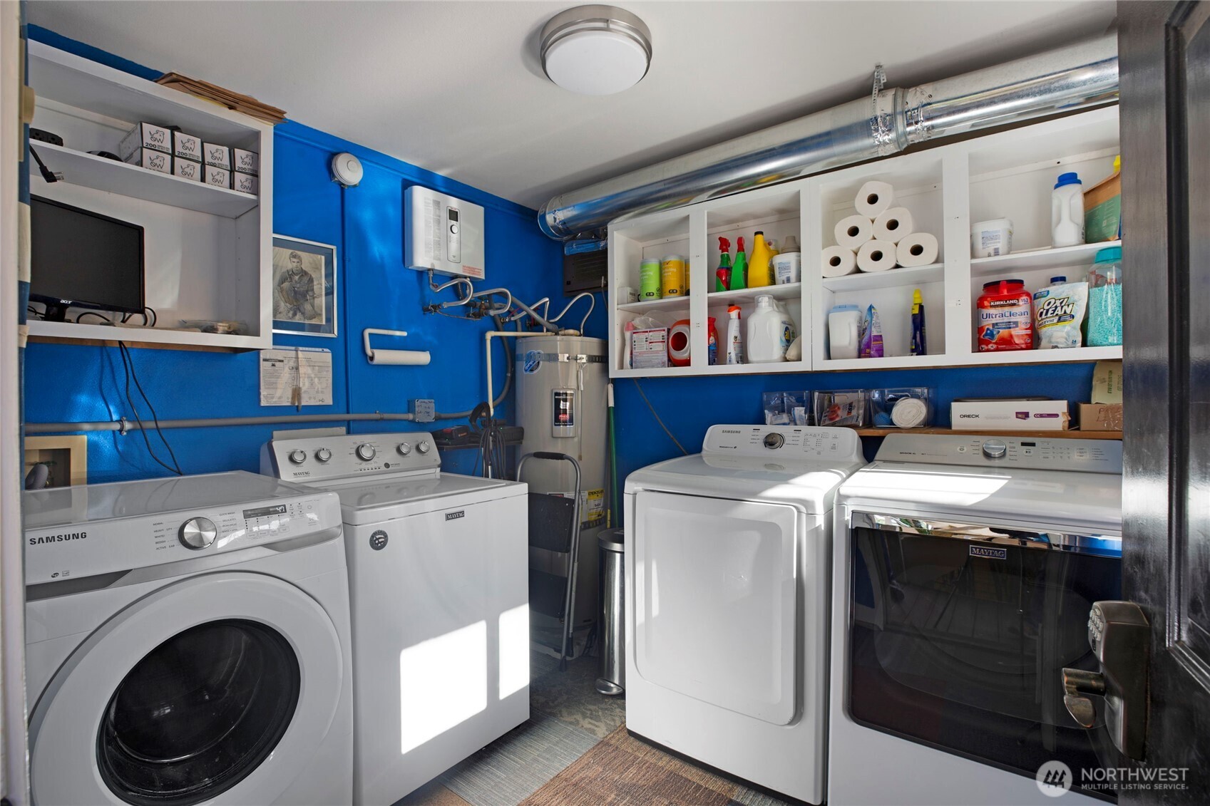 Seattle, Washington, 98122, United States, 2 Bedrooms Bedrooms, ,Residential,For Sale,1847891