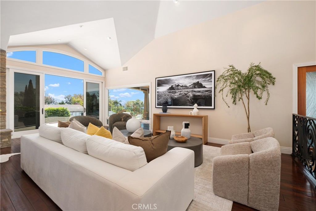 Laguna Beach, California, 92651, United States, 3 Bedrooms Bedrooms, ,4 BathroomsBathrooms,Residential,For Sale,1838751
