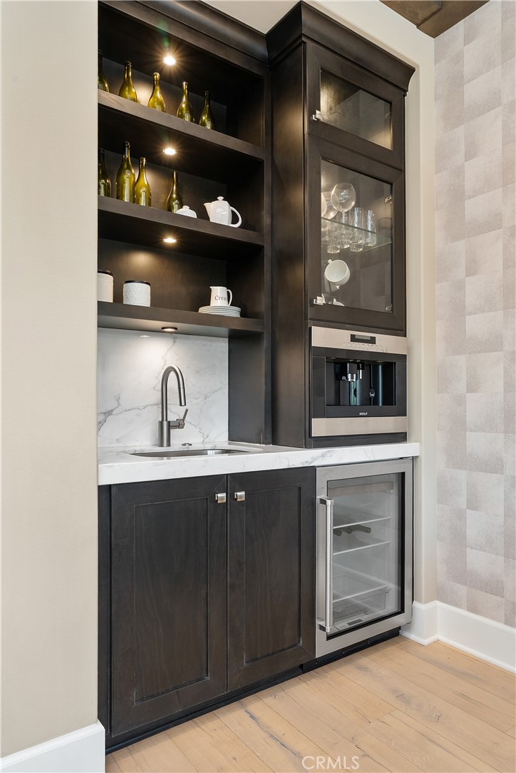 Yorba Linda, California, 92886, United States, 4 Bedrooms Bedrooms, ,4 BathroomsBathrooms,Residential,For Sale,1989032