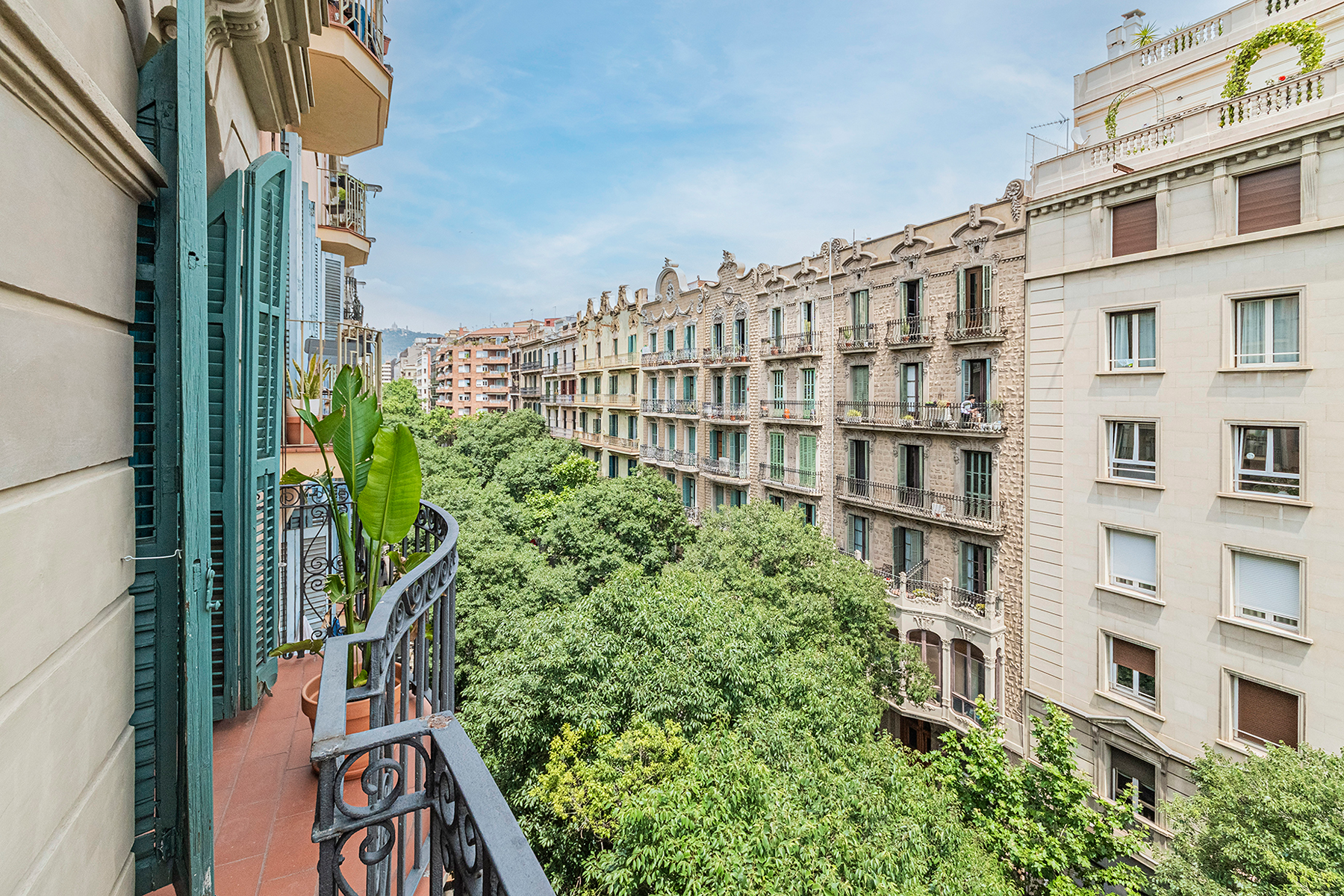  Extraordinary apartment on high floor in central Eixample - 物件實景