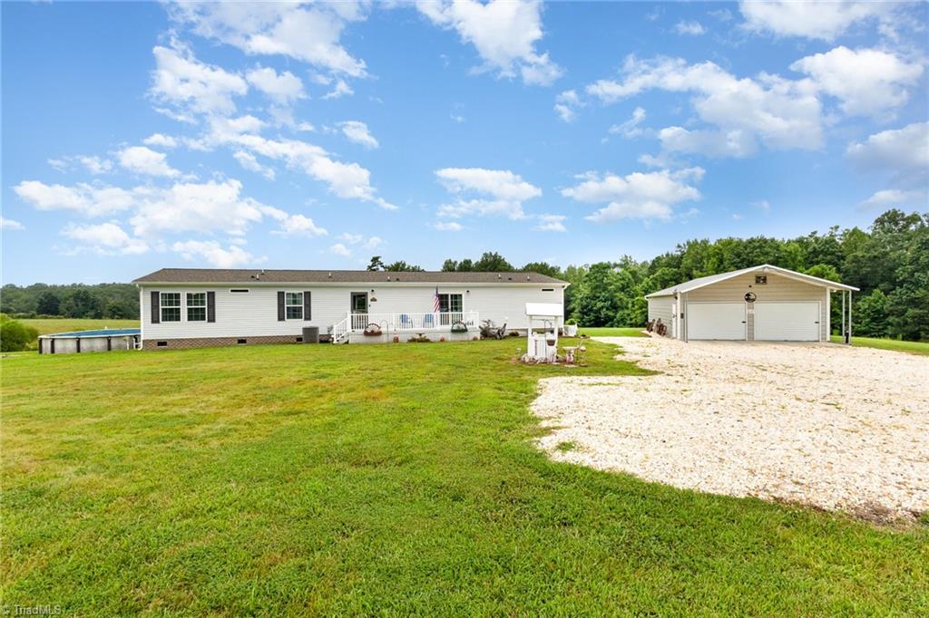 Burlington, North Carolina, 27217, United States, 3 Bedrooms Bedrooms, ,3 BathroomsBathrooms,Residential,For Sale,1908926
