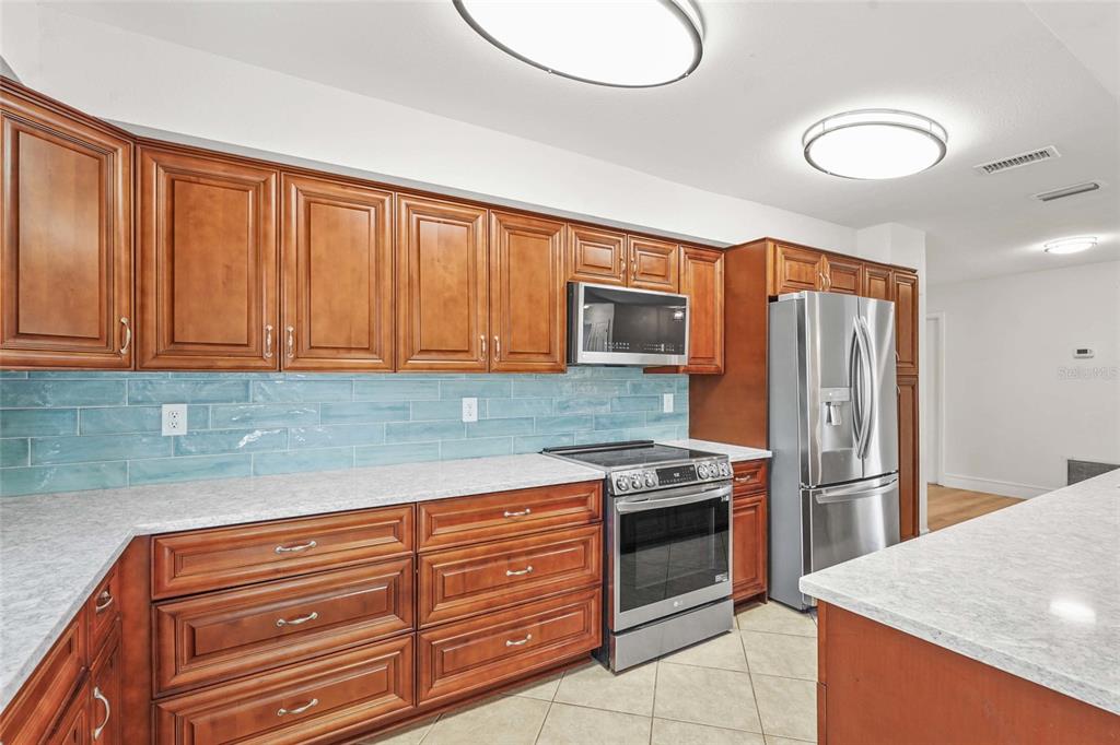 Bradenton, Florida, 34209, United States, 3 Bedrooms Bedrooms, ,2 BathroomsBathrooms,Residential,For Sale,1743662