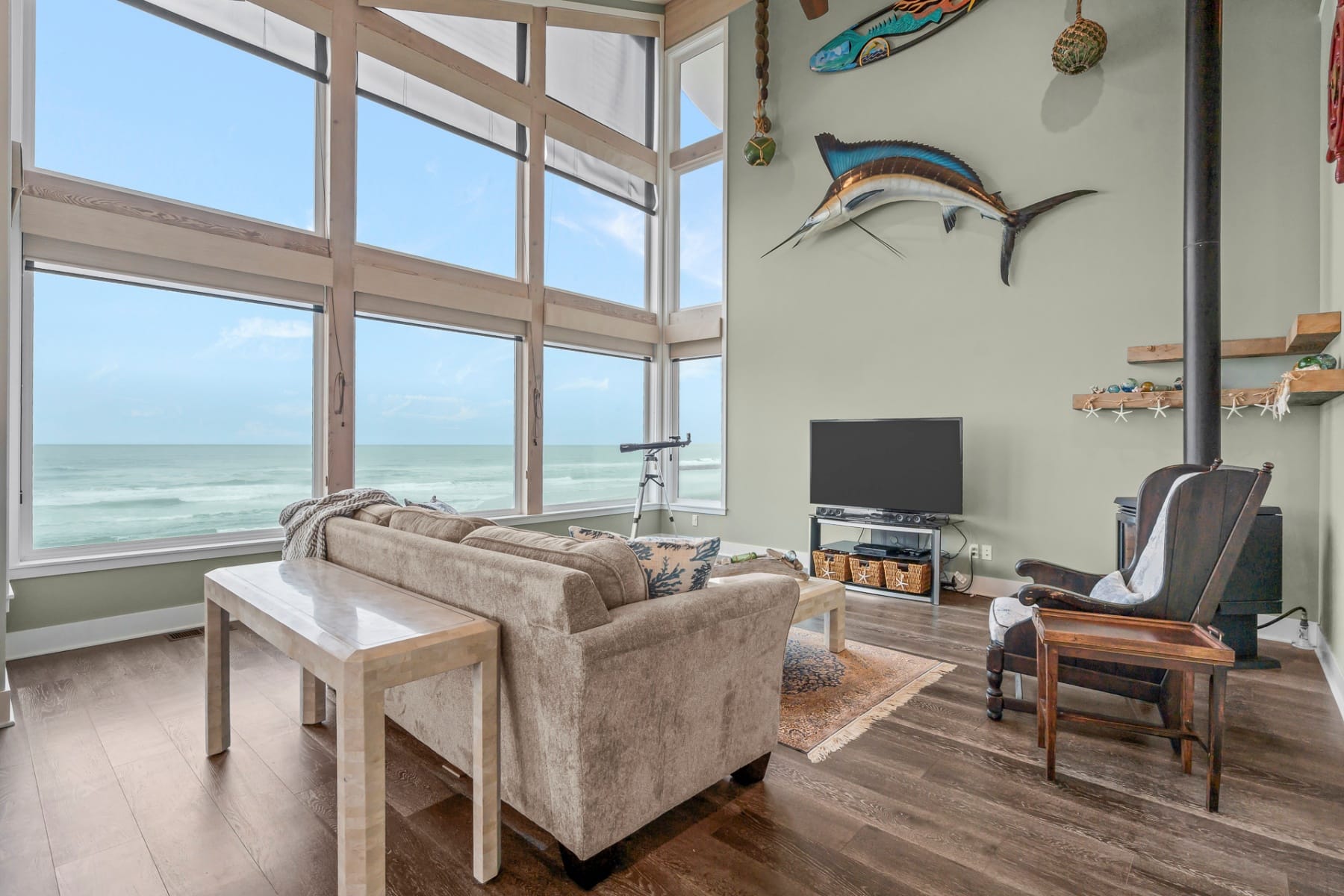  1068 NW 6TH CT Lincoln City, OR 97367 - 物件實景